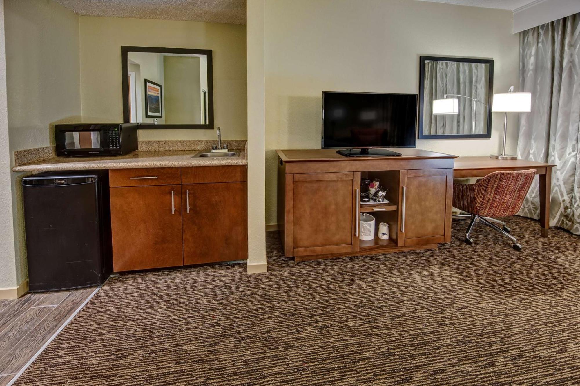 Hampton Inn Concord/Kannapolis Zewnętrze zdjęcie